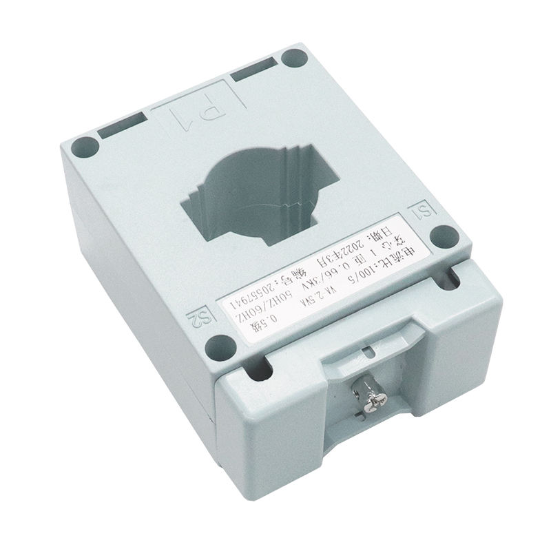 Transformateur de courant de mesure BH-0.66 I